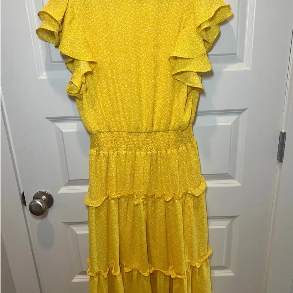 Dress - Picture 11 of 11